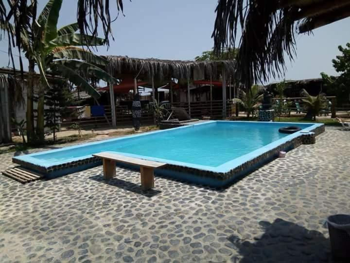 Saigon Backpackers Hostel Máncora Dış mekan fotoğraf